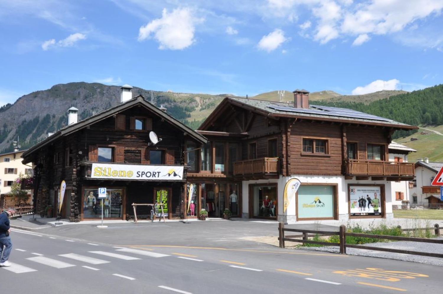 https://www.valtellinaok.com/Foto/Negozi/99/silene livigno.jpg